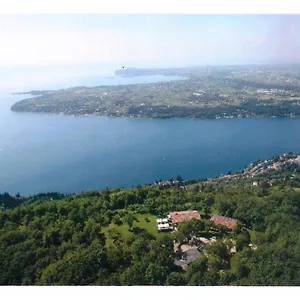 La Fiocchina - Magic Place - - Garda - Countryside Farmhouse, Inside The Middle Of The Bed & Breakfast